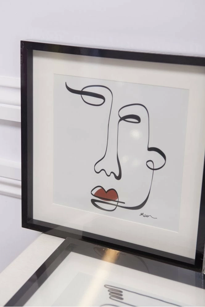 The Home Collection Front Face Print 3 The Home Collection Front Face Print