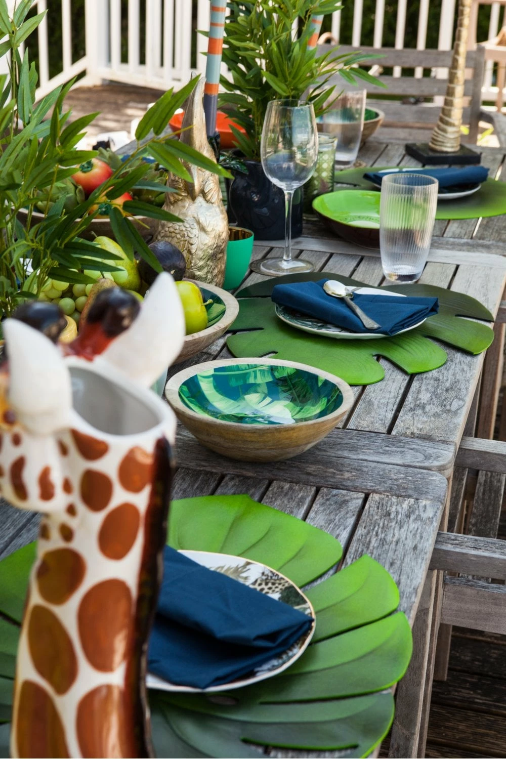 The Home Collection Ceramic Giraffe Head Vase 6 The Home Collection Ceramic Giraffe Head Vase