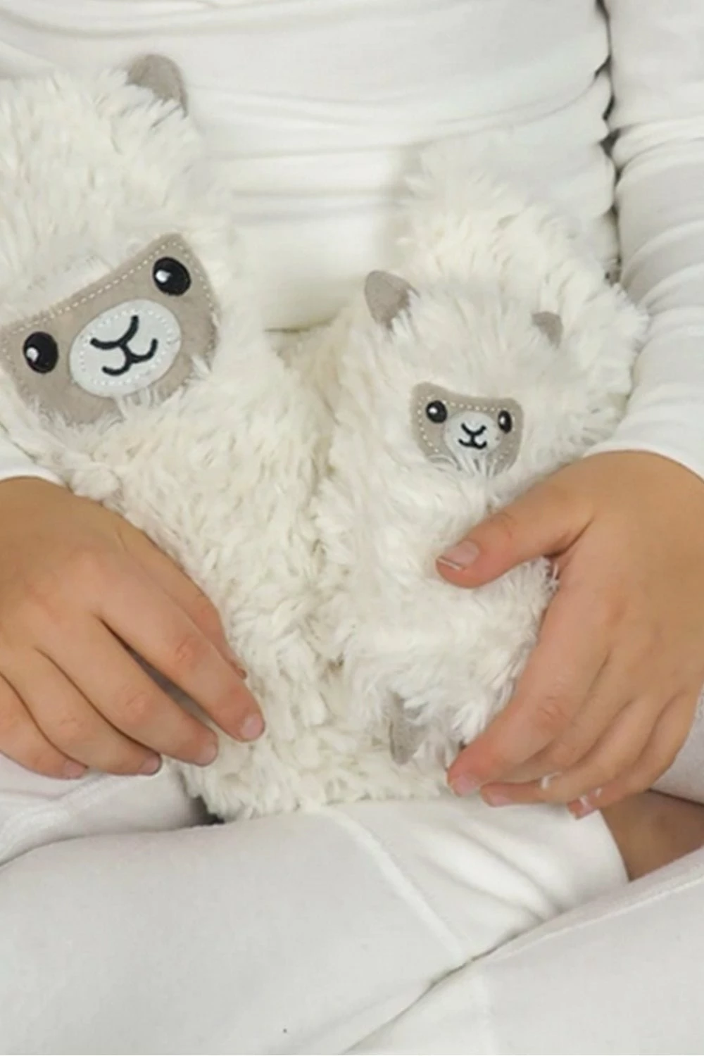 The Home Collection Huggable Fluffy Llama 4 The Home Collection Huggable Fluffy Llama