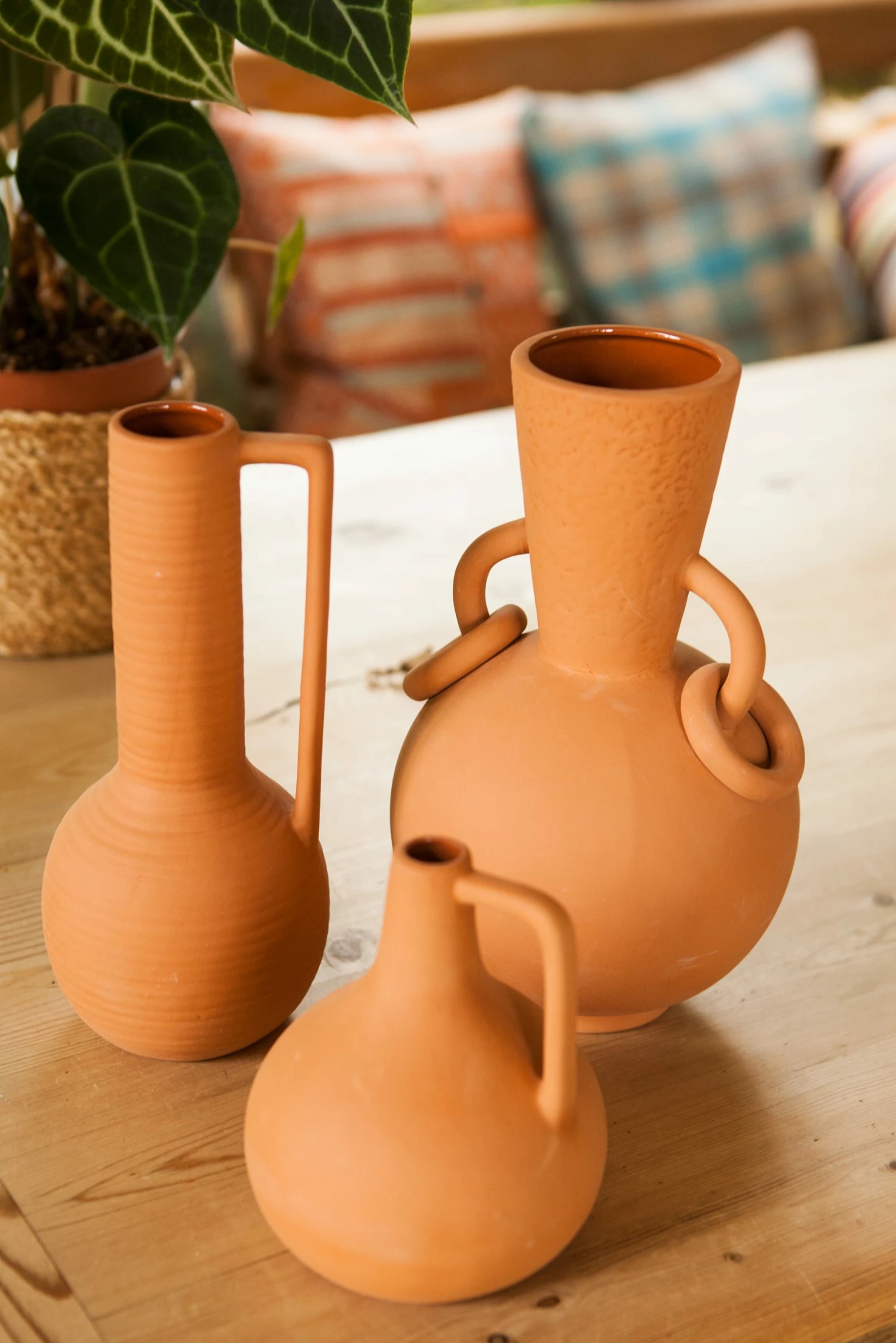 The Home Collection Terra Cotta Vase With Handle 4 The Home Collection Terra Cotta Vase With Handle