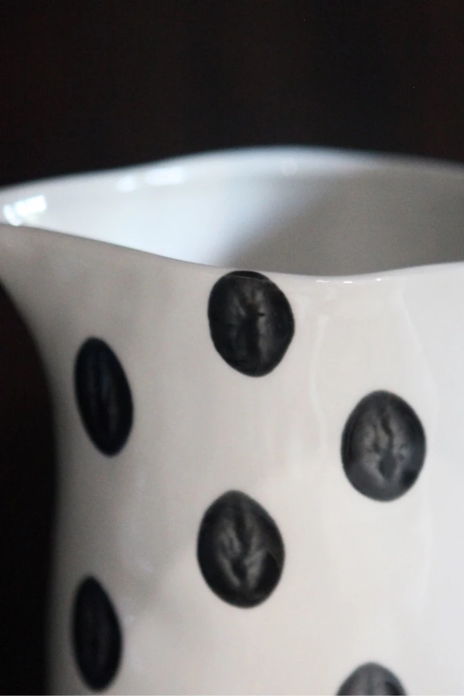 The Home Collection Black And White Polka Dotty Jug 5 The Home Collection Black And White Polka Dotty Jug