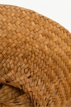 The Home Collection Hatfield Weaved Amber Basket 7 The Home Collection Hatfield Weaved Amber Basket