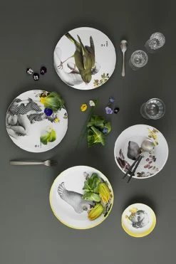 The Home Collection Yuan Parnasse Set Of 8 Stackable Pieces